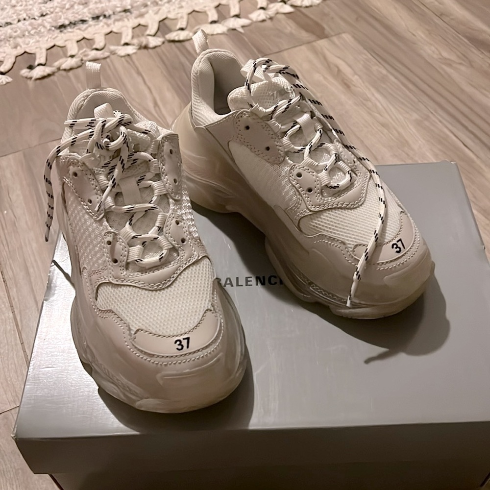 Balenciaga Triple S Sneakers size 37/7